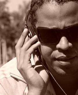 Roberto Carlos Rodriguez <br>Nombre artístico: Cucurucho